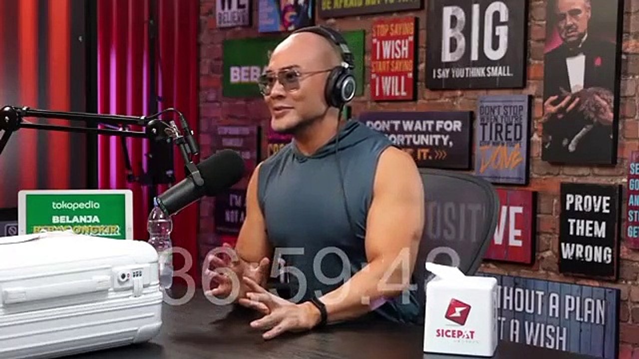 Wow Heboh - lagi viral - Dokter ini dikasi' uang cash se koper dan 1 unit mobil mewah oleh Dedy corbuzier