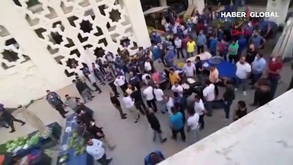 'Ezik şeftali' kavgası: 4 yaralı, 13 gözaltı