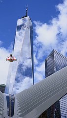 मछुआरा की नाउ फसी समुंदर की लहरों में वीडियो देखकर होश उड़ जाएंगे