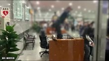 현대제철 비정규직지회, 당진 제철소 기습 점거 이틀째…11명 다쳐
