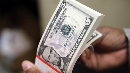 Güne yatay seyirle başlayan dolar 8,42'den işlem görüyor