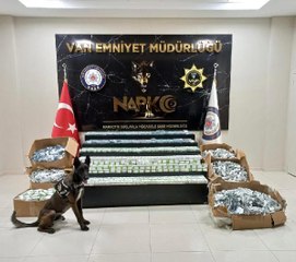 VAN'DA 593 BİN SENTETİK UYUŞTURUCU HAP ELE GEÇİRİLDİ