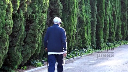 Primeras imágenes de Mario Vargas Llosa tras el fallecimiento de su suegra, Beatriz Arrastia