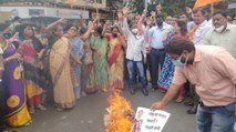 Shiv Sena protest across the state against Narayan Rane