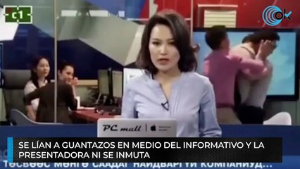 Se lían a guantazos en medio del informativo y la  presentadora ni se inmuta