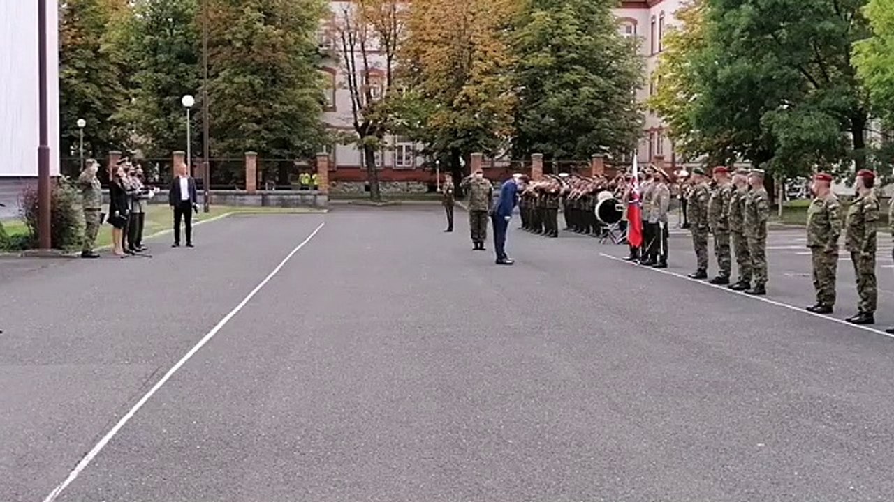 ZÁZNAM:Ocenenie profesionálnych vojakov , ktorí sa podieľali na evakuácii spolupracovníkov SR z Afganistanu