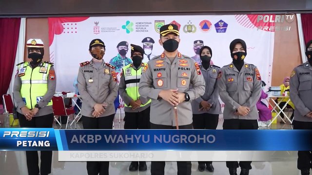 Polwan Polres Sukoharjo Dikerahkan Untuk Bantu Vaksinasi