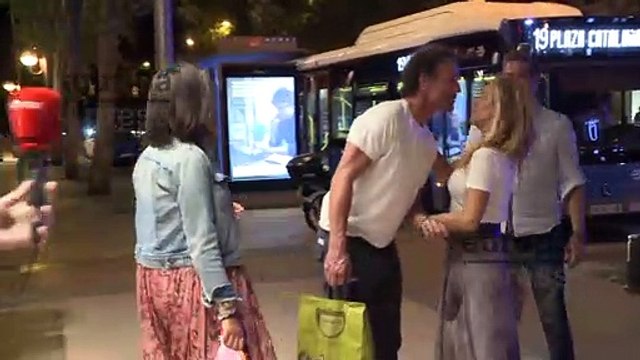 Álvaro Muñoz Escassi y María José Suárez juegan al despiste