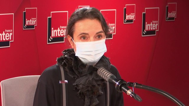 Amélie Nothomb : Comme je n'ai pas pu dire au revoir à mon père, car j'étais confinée à Paris, j'ai eu l'impression d'un au revoir raté. Pour pouvoir enfin réussir mon au revoir, il fallait que je lui rende la vie complètement.
