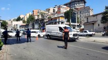 Şişli'de dev asayiş uygulaması: Araçlar didik didik arandı