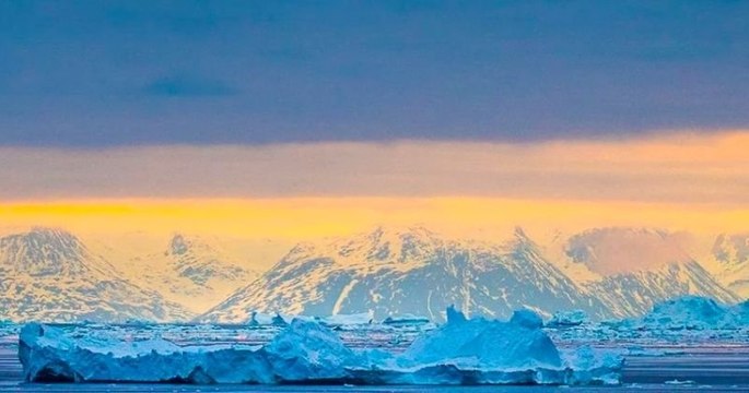 Réchauffement climatique : une pluie inédite est tombée près du sommet de la calotte glaciaire, au Groenland