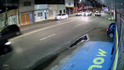 Rider T-Bones Turning Truck