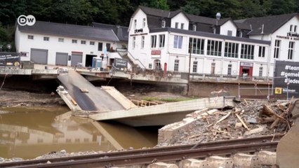 Страшное наводнение в Германии: волонтеры вместо отпуска помогают пострадавшим (24.08.2021)