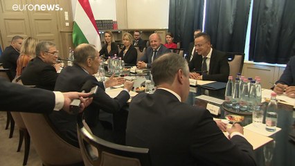Szijjártó-Lavrov találkozó: 2022 végére tervezik a Szputnyik V gyártását Magyarországon