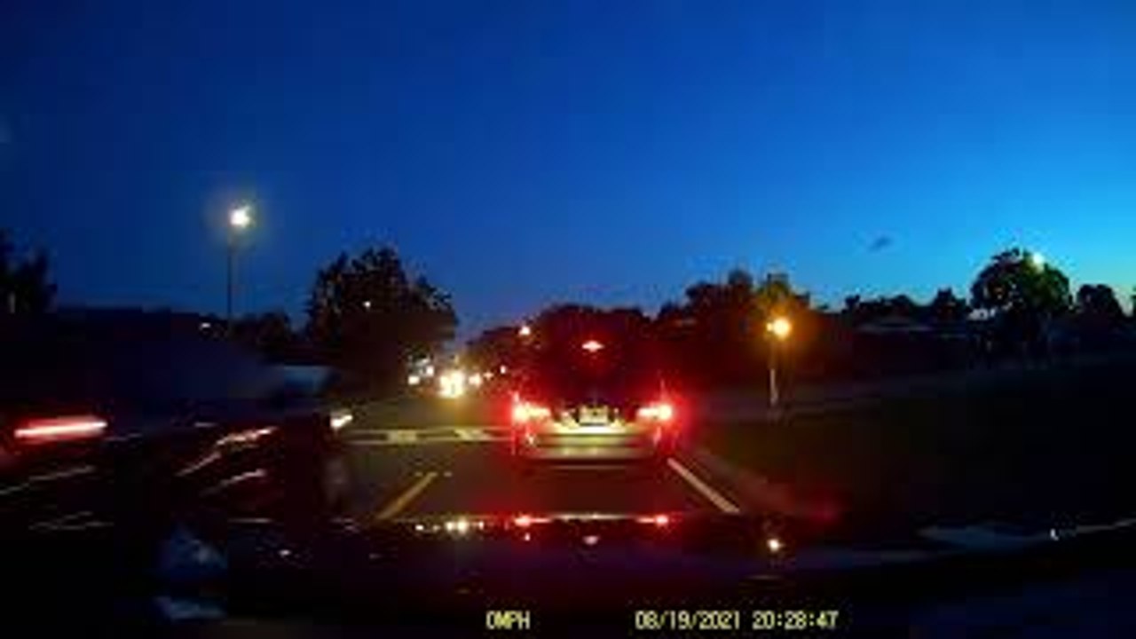 Driver Ignores Crosswalk Flashing Lights and Hits Cyclist