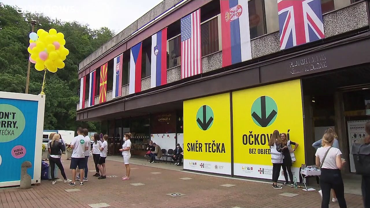 Flüchtlingsdrama und Psychokrieg im Lehrerzimmer: Das Karlovy Vary Filmfestival