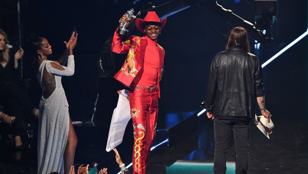 The Best VMAs Looks From The Last Decade