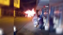 Bartın’da içinde tüp olan market alev alev yandı