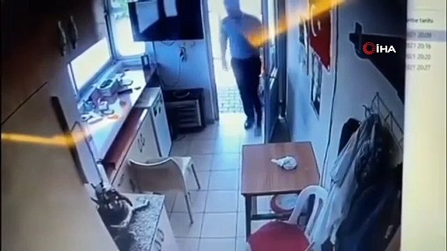 Güvenlik görevlisi ocakta ısıttığı sıcak suyu sokak köpeğinin üzerine böyle döktü