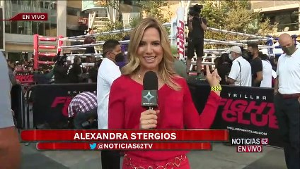 Acción Deportiva: Óscar De La Hoya Regresa A La Pelea