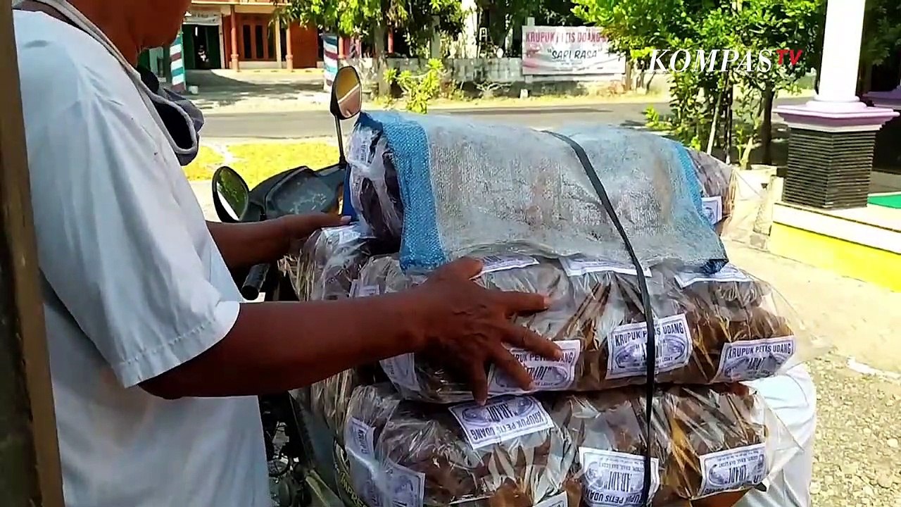 Penjualan Kerupuk Petis Khas Kendal Turus Drastis Selama PPKM
