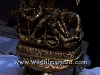 Brass statues, Dilli Haat