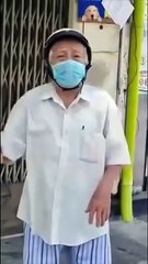 Clip: Cụ ông ăn nỉ mua 1kg gạo về chăm vợ ốm đã được hỗ trợ