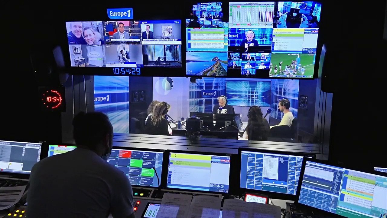 Les stories de Denis Brogniart, Raymond Domenech, Booba, Nelson Monfort et Jean-Claude Van Damme