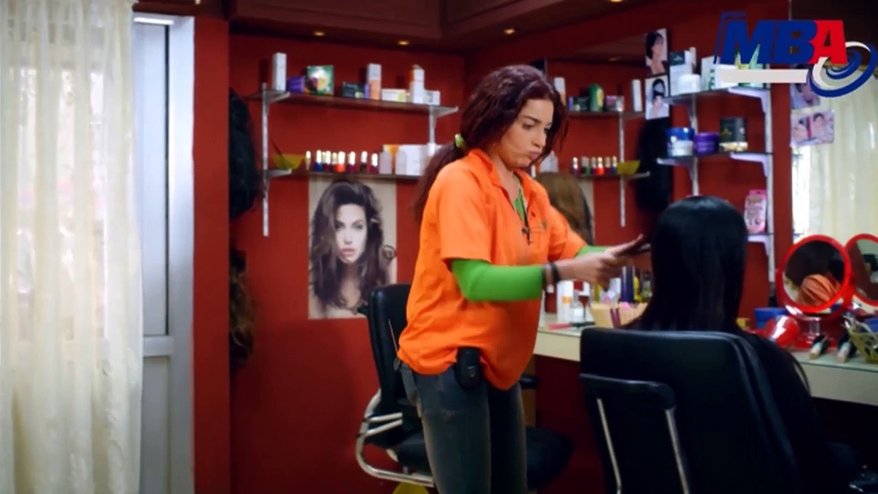مواقف البنات في الكوافير الحريمي  شوف البنات والمسخرة في الكوافير 