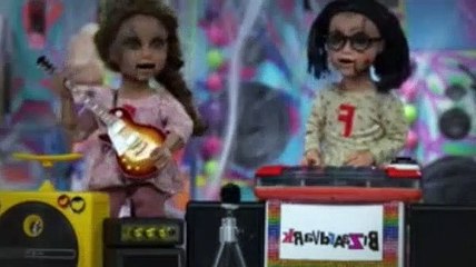 Bizaardvark Season 2 Episode 13 - Halloweenvark- Part Boo!
