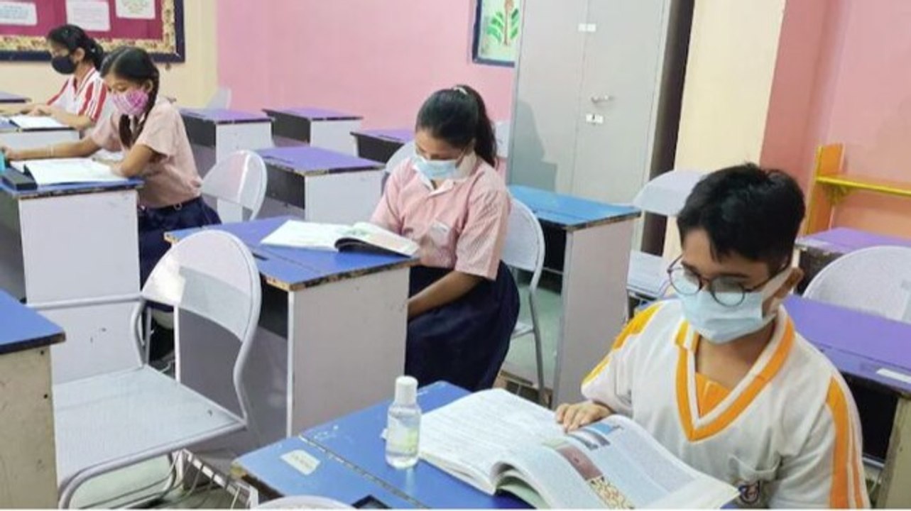 Delhi expert panel recommends reopening of scho...