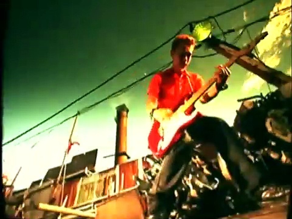 ZIGZO / WALK PV