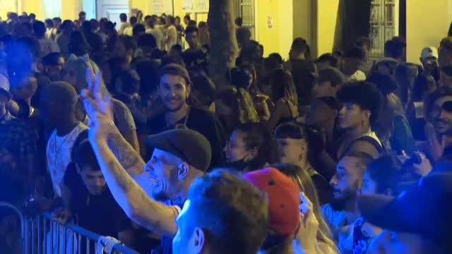 Se recrudecen los botellones en Barcelona: Ahora nos morimos del virus ¿y que nos llevamos?, el virus