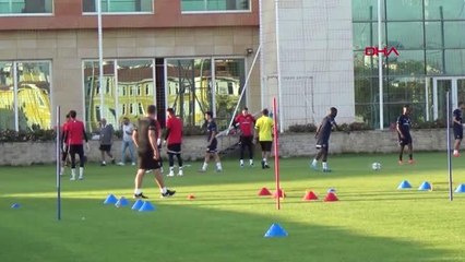 SPOR Hikmet Karaman: 3-5 kişinin gitmesi gerekiyor