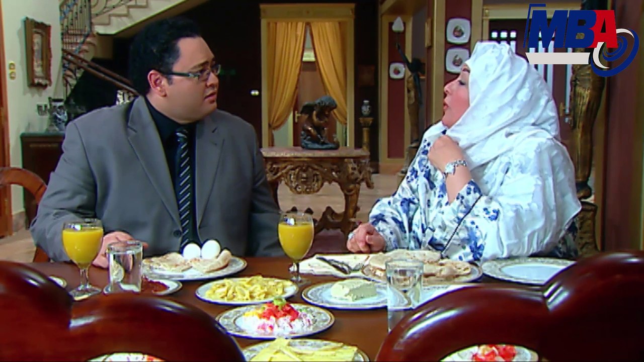 يا خسارة تربيتي فيك _ شوف خناقة عفاف شعيب مع ابنها احمد رزق بسبب خطيبته