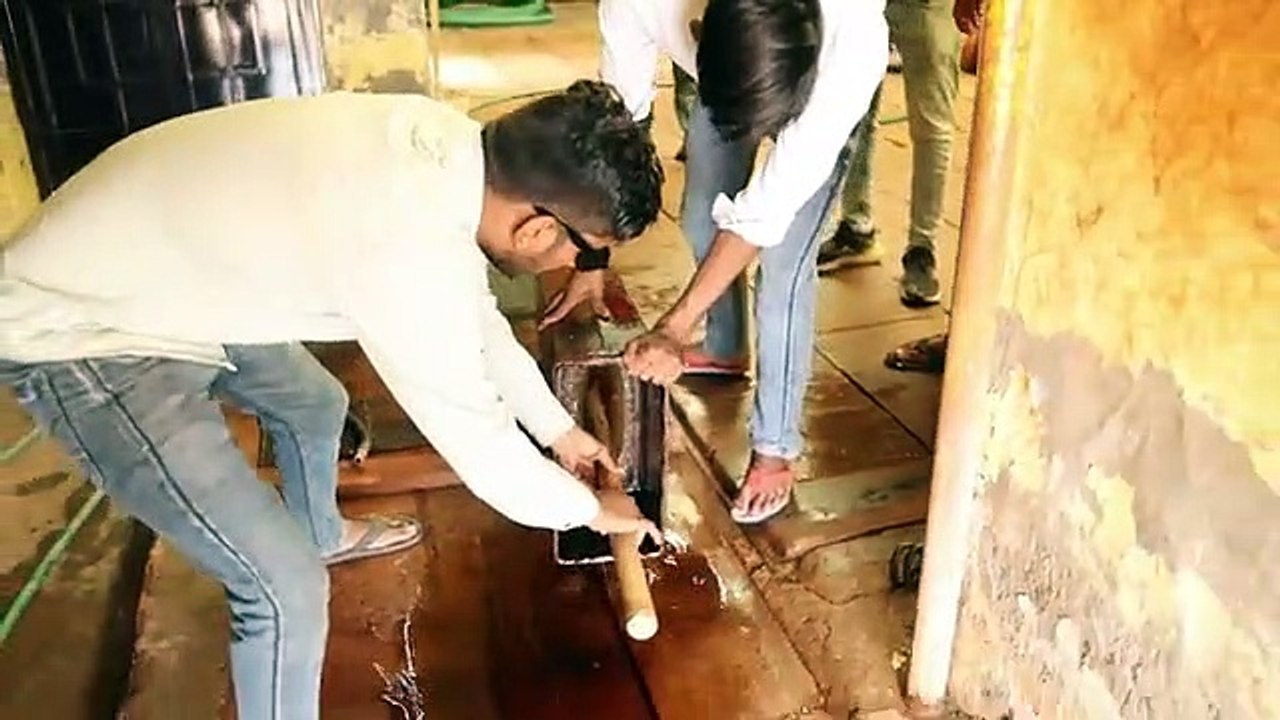 World’s Biggest Coca-Cola Ice Cream With 50 KG Weight - बाप रे  इसको कौन खाएगा || Experiment King ||_360P