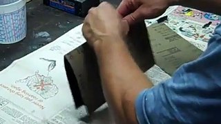 How to fold and cut sandpaper