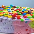 Watch these 4 desserts with ice cream. You’ll love this video. 2022 Mira estos 4 postres con helado . Este video te encantará.