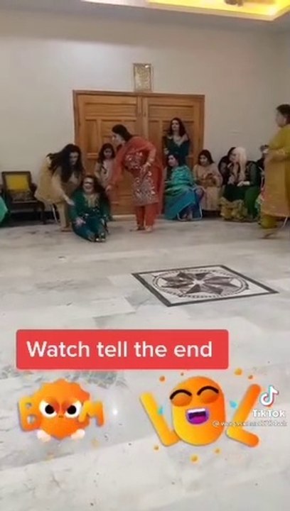 Funny Dance Video | Hoor Productions
