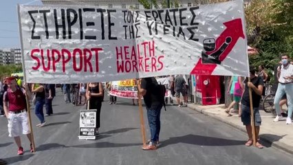 Yunanistan'da aşı karşıtı gösteri