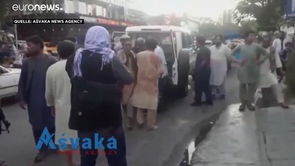 Blutige Terrorangriffe am Flughafen Kabul - Über 70 Todesopfer