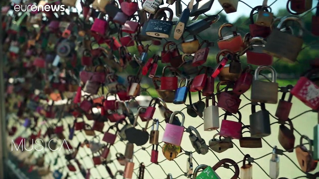 Benjamin bernheim lobt die liebe auf den salzburger festspielen