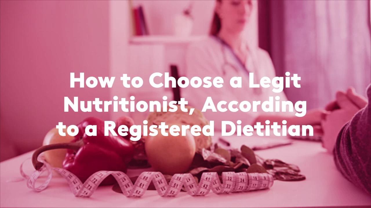 How to Choose a Legit Nutritionist, According to a Registered Dietitian