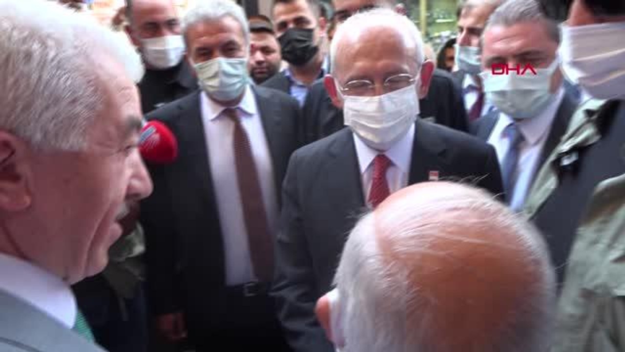 KILIÇDAROĞLU, ESNAF VE VATANDAŞLARLA BİR ARAYA GELDİ