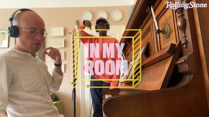 Mr Jukes & Barney Artist | In My Room Performance