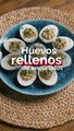 Huevos rellenos de encurtidos