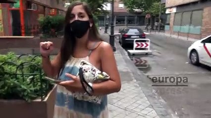 Anabel Pantoja, acompañada de Omar, contesta de muy malas formas a la reportera