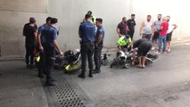İki motosikletin alt geçitte çarpışması sonucu 3 kişi yaralandı