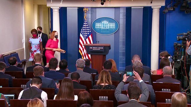 آخر مستجدات عمليات الإجلاء من أفغانستان عقب استهداف مطار كابول