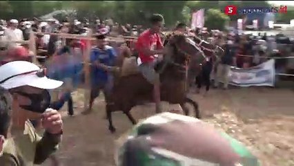 Balap Kuda Tradisional Kabupaten Maros